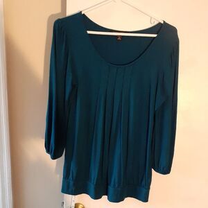 Banana Republic knit top shirt blouse  s small rayon spandex